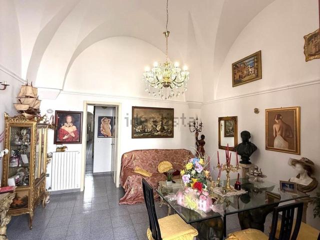 Villetta indipendente in vendita di 110 m² in Via F. Crispi, 12