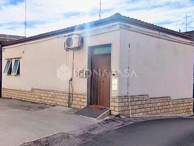 Villetta indipendente in vendita di 110 m² in Via Francesco de Sanctis
