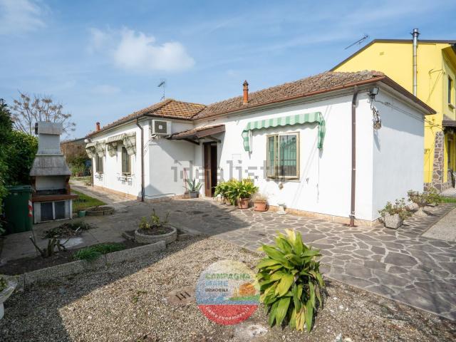 Villetta indipendente in vendita di 110 m² in Via II Febbraio, 10