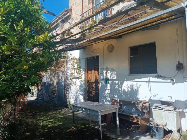 Villetta indipendente in vendita di 110 m² in Via Italia