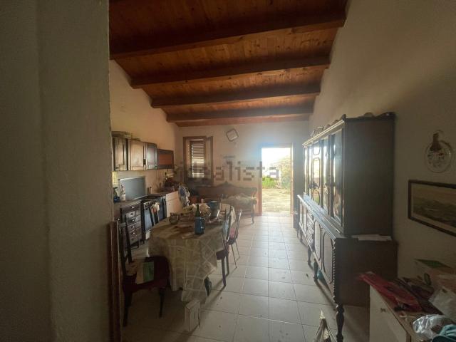 Villetta indipendente in vendita di 110 m² in Via La Maddalena