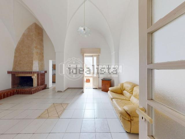 Villetta indipendente in vendita di 110 m² in Via Lecce Leuca, 65