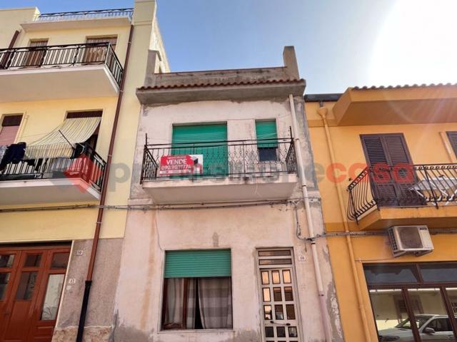Villetta indipendente in vendita di 110 m² in Via Mezzaluna, 10