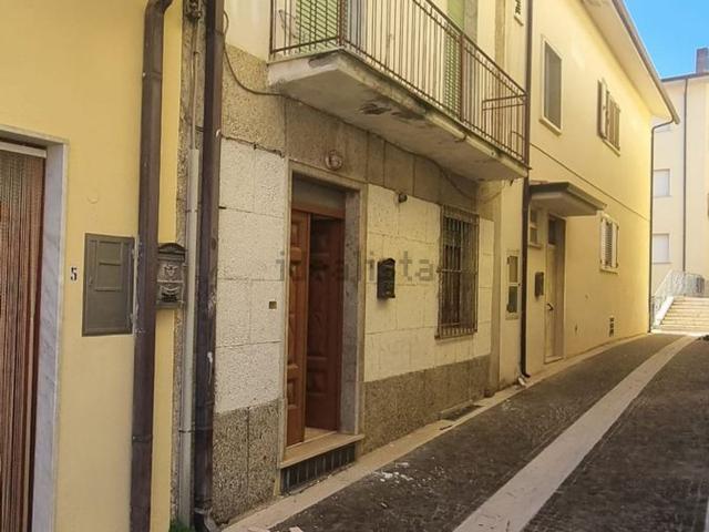 Villetta indipendente in vendita di 110 m² in Via pietralunga