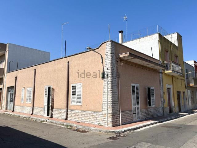 Villetta indipendente in vendita di 110 m² in Via Pirano D&apos Istria, 9