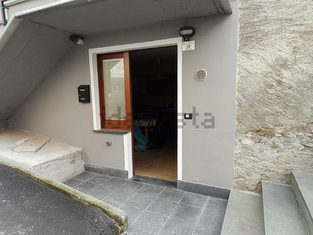 Villetta indipendente in vendita di 110 m² in Via Prada, 28