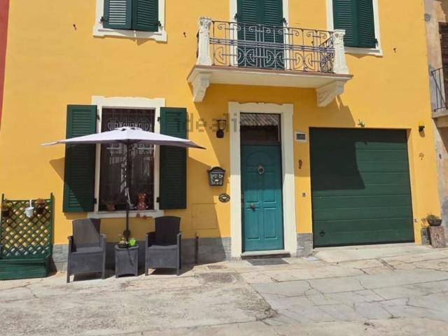 Villetta indipendente in vendita di 110 m² in Via Roma