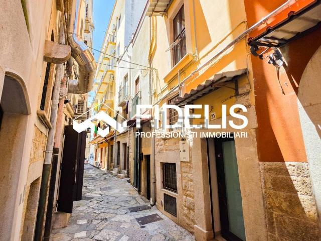 Villetta indipendente in vendita di 110 m² in Via Riccardo d&apos Urso, 23
