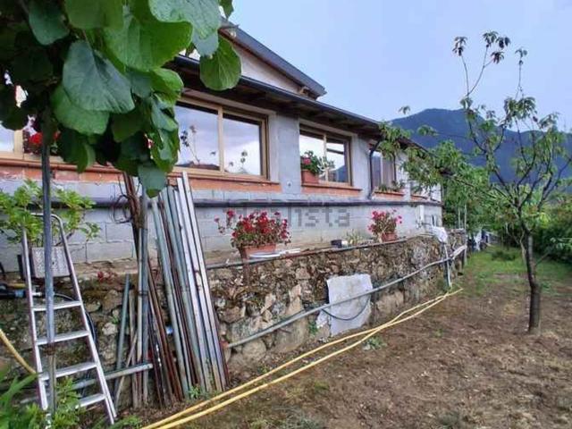 Villetta indipendente in vendita di 110 m² in Via Tornatore Monsignore B