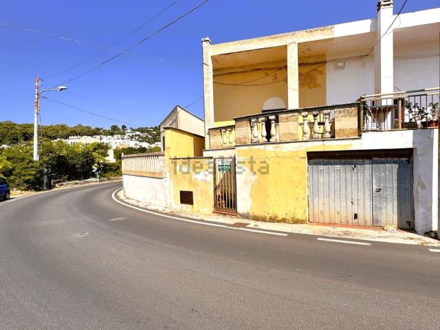 Villetta indipendente in vendita di 110 m² in Via Vittorio Bottego