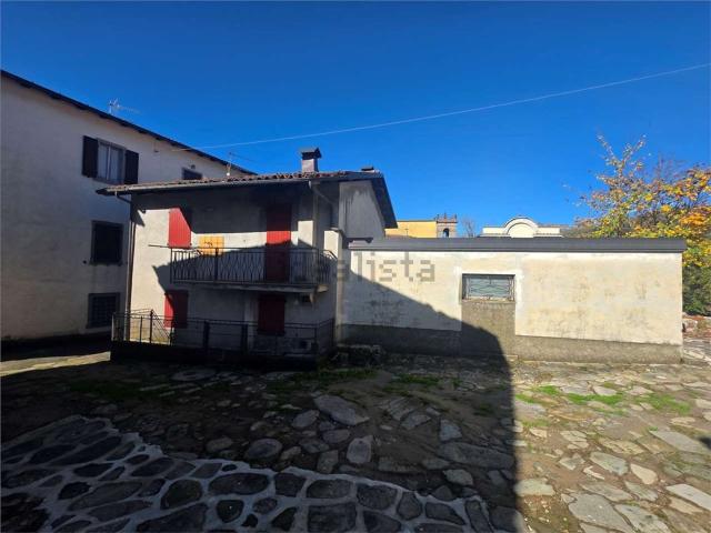 Villetta indipendente in vendita di 110 m² in Frazione Campori