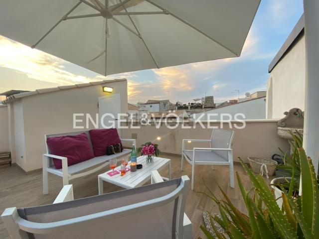 Villetta indipendente in vendita di 110 m² in Largo della Graziella, 12