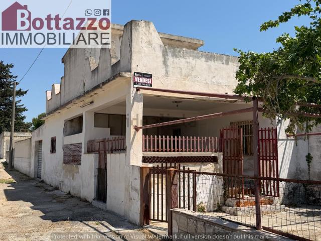Villetta indipendente in vendita di 110 m² in Strada 30, 11