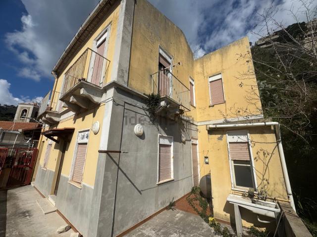 Villetta indipendente in vendita di 110 m² in Strada Comunale San Michele Portella, 1