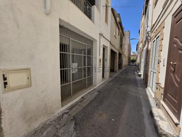 Villetta indipendente in vendita di 1110 m² in Via Lepanto