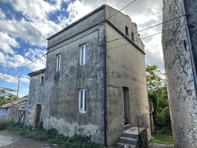 Villetta indipendente in vendita di 111 m² in Via Coste Micucci, 63