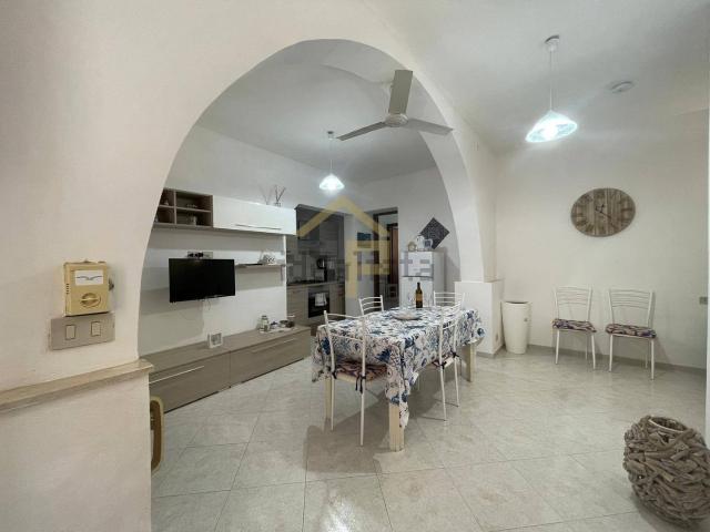 Villetta indipendente in vendita di 111 m² in Via Castronovo