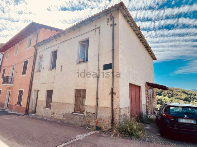 Villetta indipendente in vendita di 112 m² in Via A. Maxia