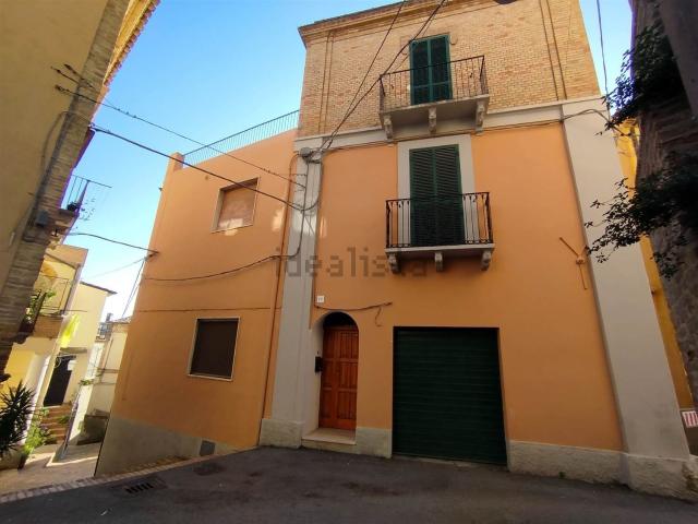 Villetta indipendente in vendita di 112 m² in Via Arcivescovo de Risio