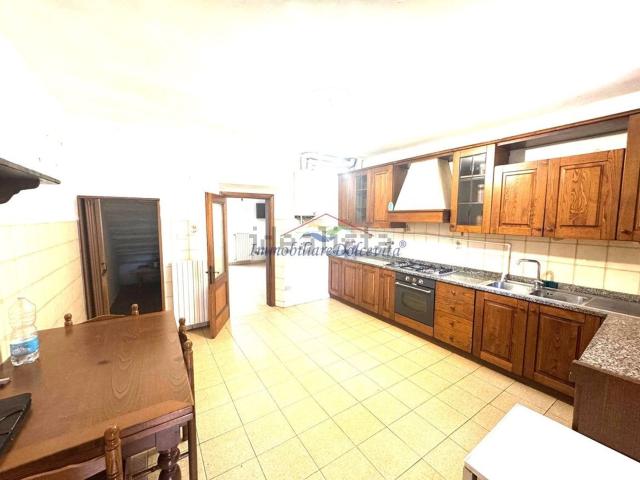 Villetta indipendente in vendita di 112 m² in Via di Castelnuovo, 1