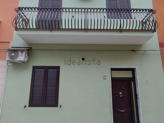 Villetta indipendente in vendita di 112 m² in Via Peschiera, 17