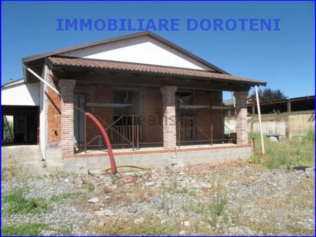 Villetta indipendente in vendita di 113 m² in Via Monte Grappa
