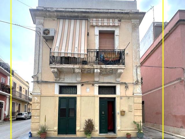 Villetta indipendente in vendita di 114 m² in Via Cesare Battisti, 14