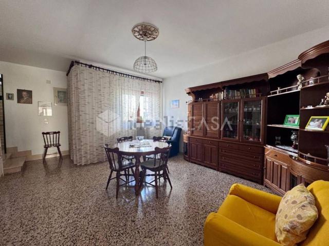 Villetta indipendente in vendita di 114 m² in Via Ancona