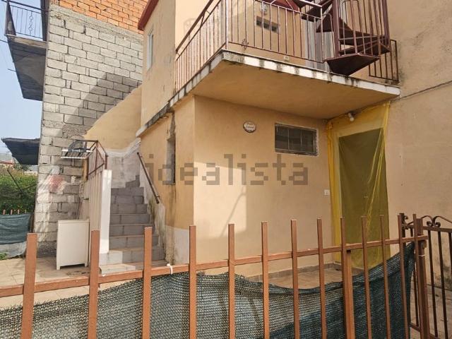 Villetta indipendente in vendita di 114 m² in Via Nazionale, 598