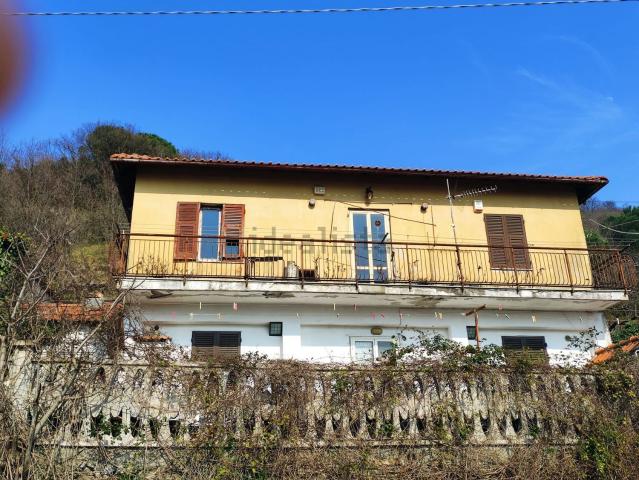 Villetta indipendente in vendita di 114 m² in Via Trensasco