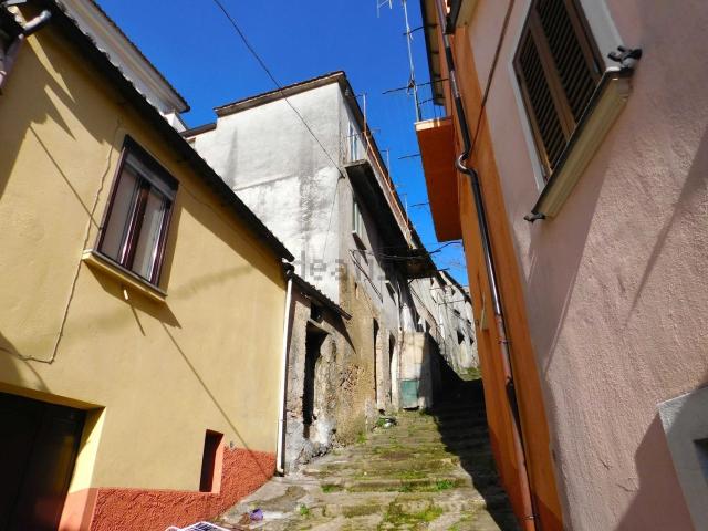 Villetta indipendente in vendita di 114 m² in Vico Canale Secco