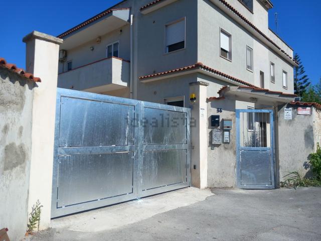Villetta indipendente in vendita di 115 m² in Via Glicine, 36