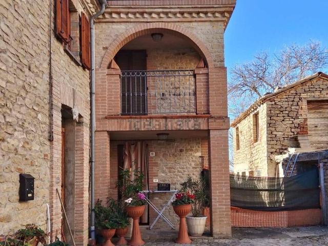 Villetta indipendente in vendita di 115 m² in Via Dante Alighieri, 1