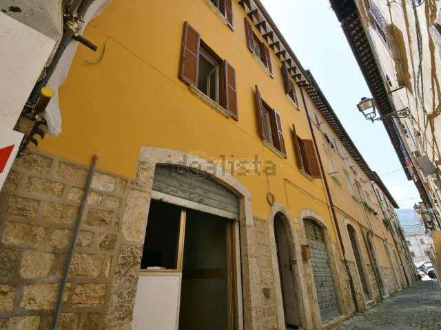 Villetta indipendente in vendita di 115 m² in Via della Tribù Fabia, 16