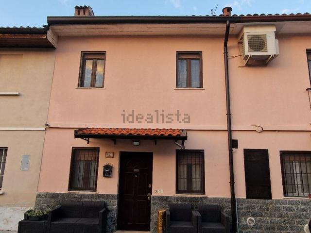 Villetta indipendente in vendita di 115 m² in Via Duca D&apos Aosta, 151