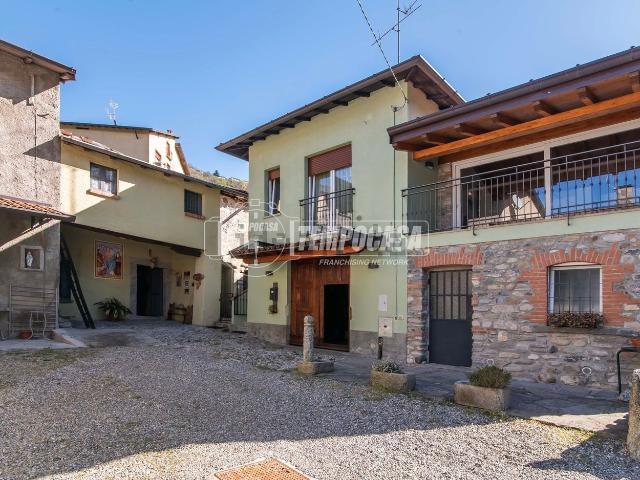 Villetta indipendente in vendita di 115 m² in Via Navedàno, 21