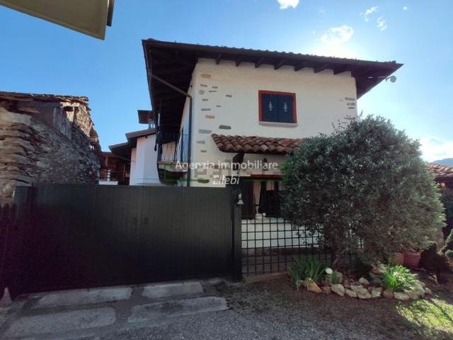 Villetta indipendente in vendita di 115 m² in Via per Circonvallazione, 3
