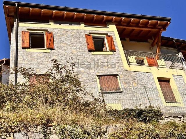 Villetta indipendente in vendita di 115 m² in Via Rovasco