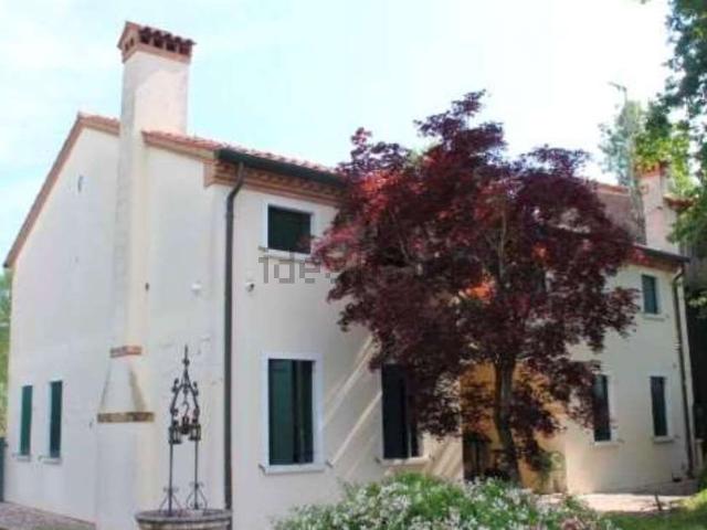 Villetta indipendente in vendita di 115 m² in Via Riviera