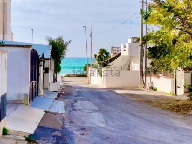 Villetta indipendente in vendita di 115 m² in Via Rimembranze