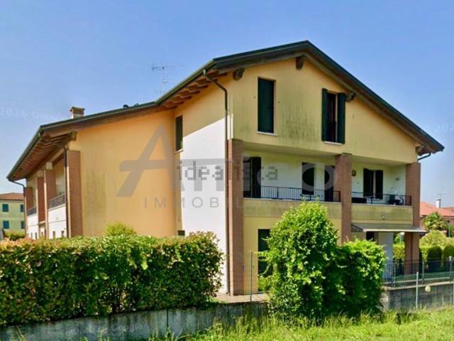 Villetta indipendente in vendita di 115 m² in Via Viernheim