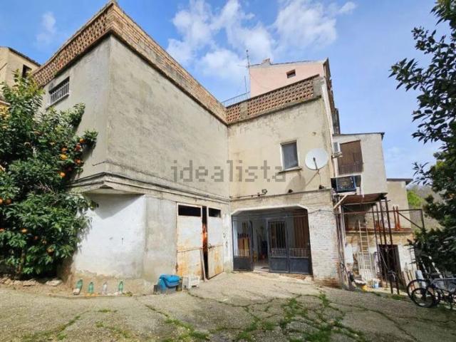 Villetta indipendente in vendita di 115 m² in Viale cesare battisti, 41