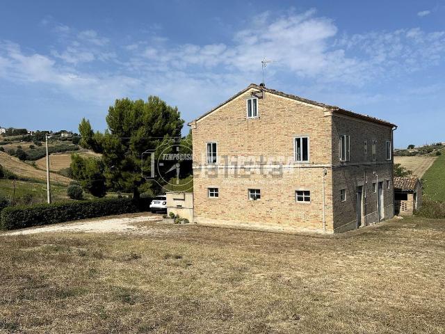 Villetta indipendente in vendita di 115 m² in Contrada Casciotta, 3