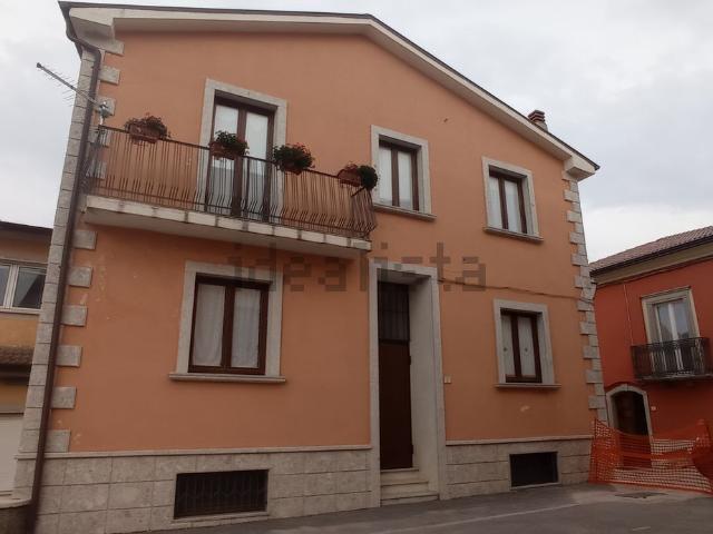 Villetta indipendente in vendita di 115 m² in Corso Umberto I, 2