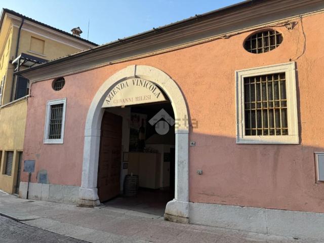 Villetta indipendente in vendita di 1160 m² in Via Attico, 4
