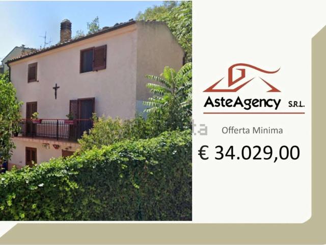 Villetta indipendente in vendita di 116 m² in Via della Fonte