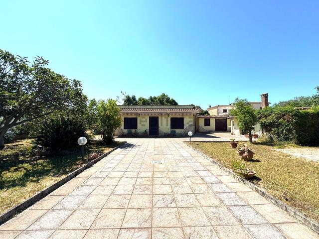 Villetta indipendente in vendita di 116 m² in Via Lampedusa, 26