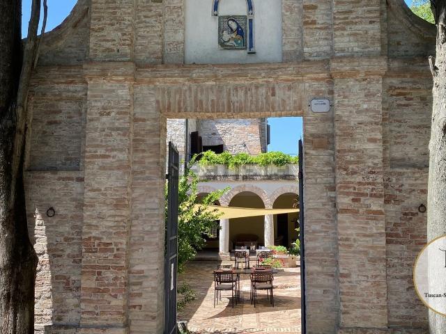 Villetta indipendente in vendita di 1179 m²