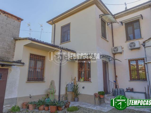 Villetta indipendente in vendita di 117 m² in Via C. A. Dalla Chiesa