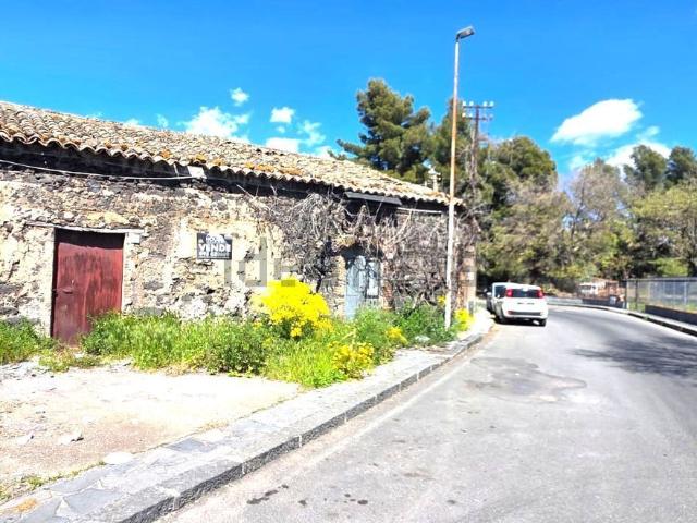 Villetta indipendente in vendita di 117 m² in Via Rosario